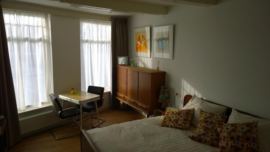 B&B Klaar Joure Δωμάτιο φωτογραφία